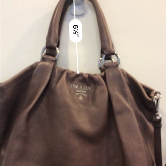 Prada 100% Certified Authentic Leather Bag - Picture 15 of 16